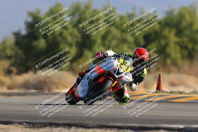 media/Dec-04-2022-CVMA (Sun) [[e38ca9e4fc]]/Race 2 Amateur Supersport Open/